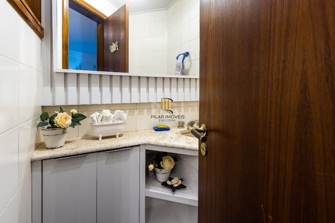 Apartamento para Venda - 153m², 3 dormitórios, sendo 1 suites, 2 vagas - Atlântida