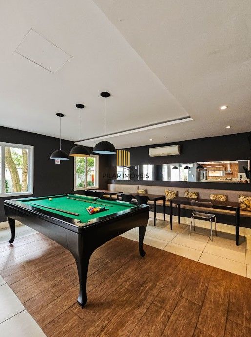 Excelente apartamento com dois sendo suite , duas vagas ,semi mobiliado
