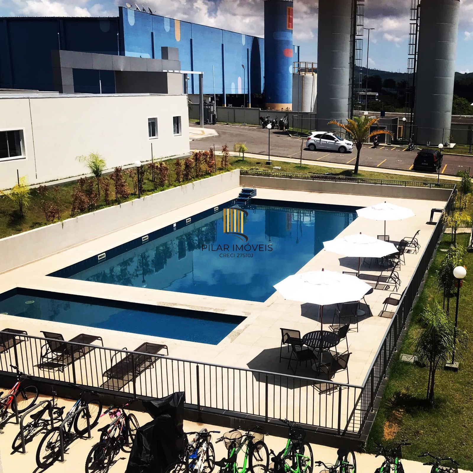 Apartamento em Viamão 2 dormitórios, sala de estar e jantar integradas à cozinha, banheiro social e vaga de garagem privativa.