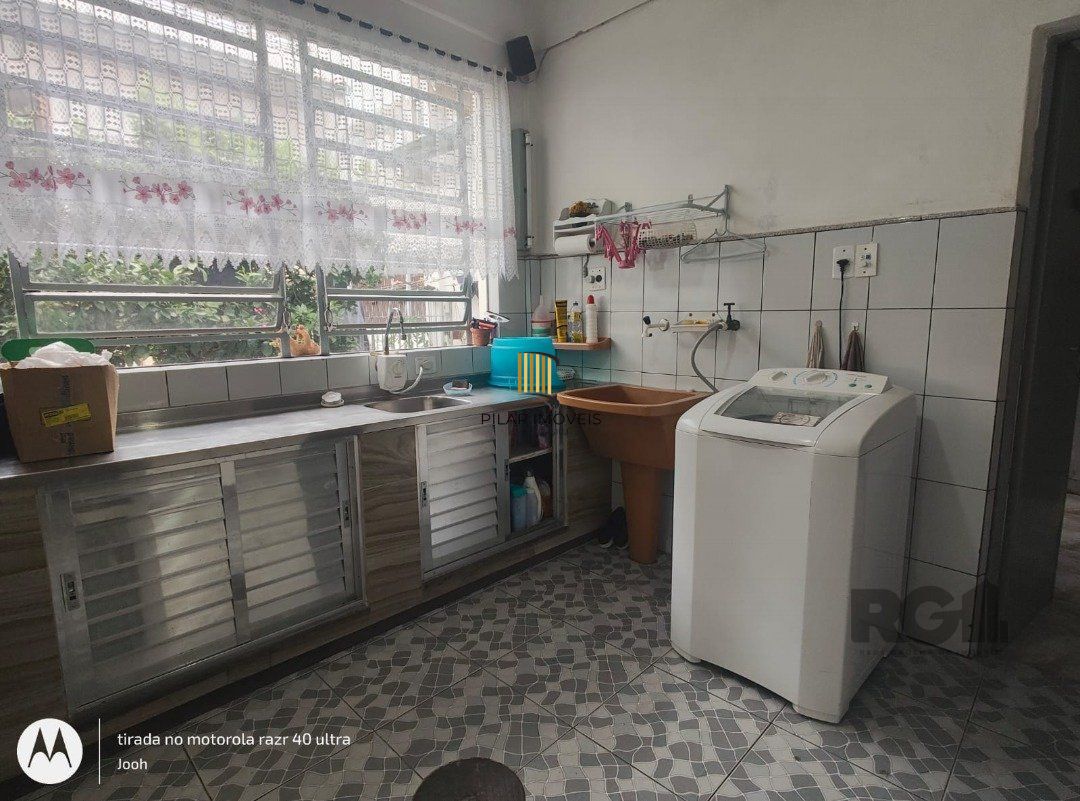 Casa 4 dormitórios no bairro Cavalhada
