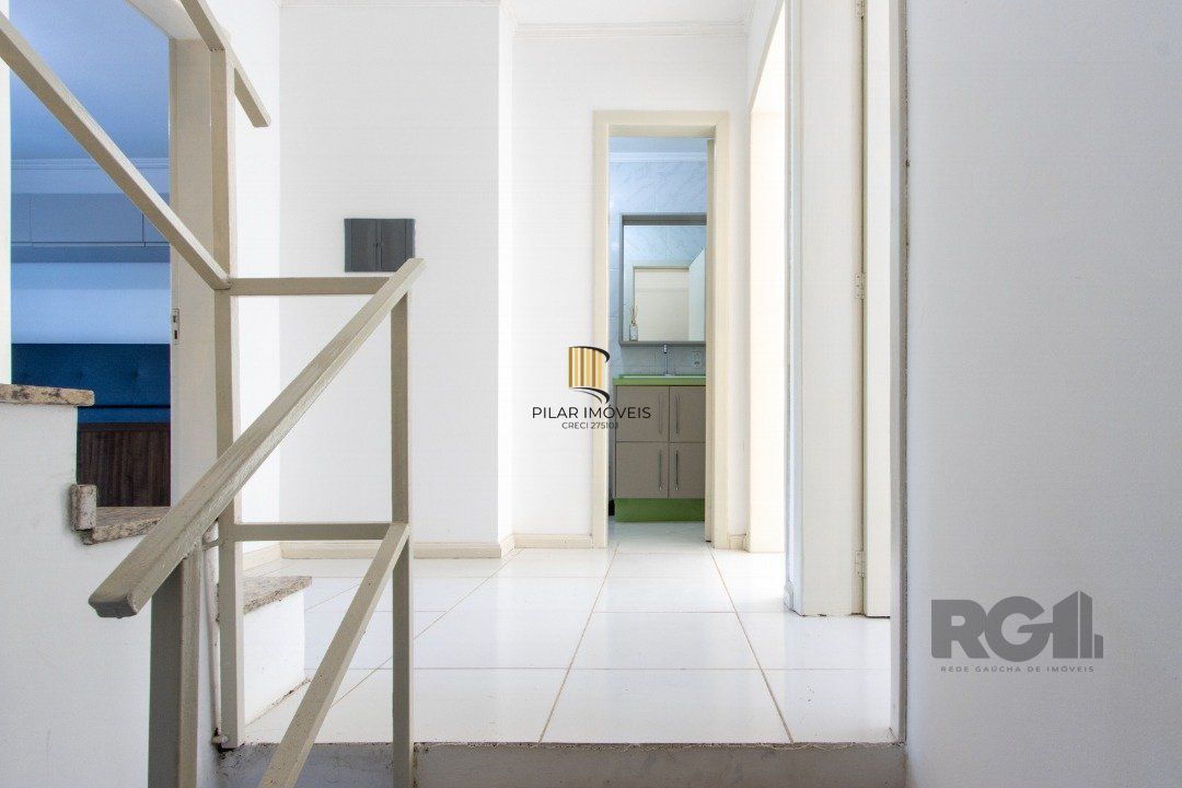 Casa 3 dormitórios no bairro Espírito Santo