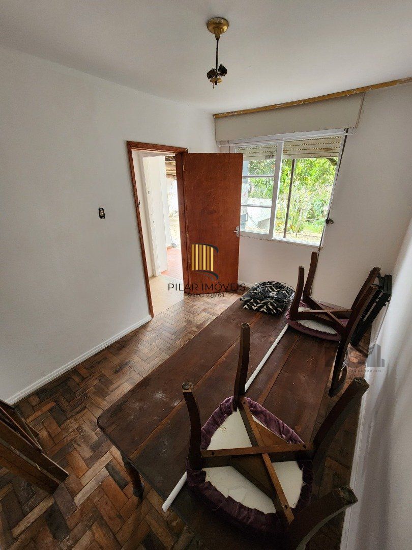 Casa 4 dormitórios no bairro Santa Tereza