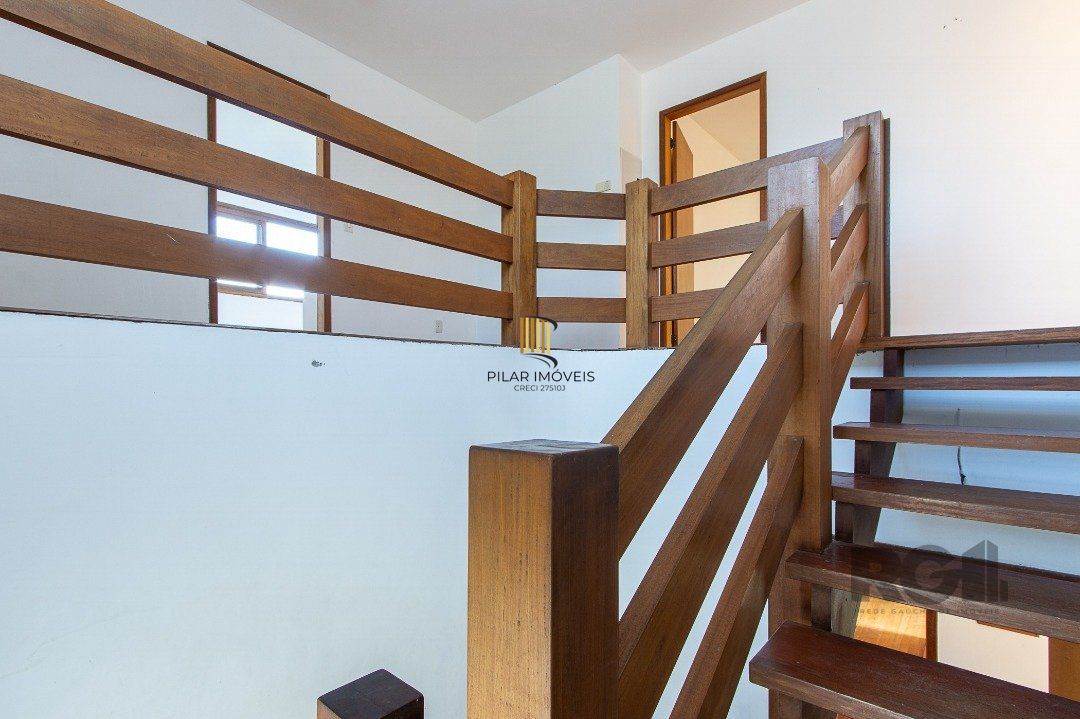 Casa para Venda - 380m², 4 dormitórios, sendo 1 suites, 4 vagas - Vila Assunção