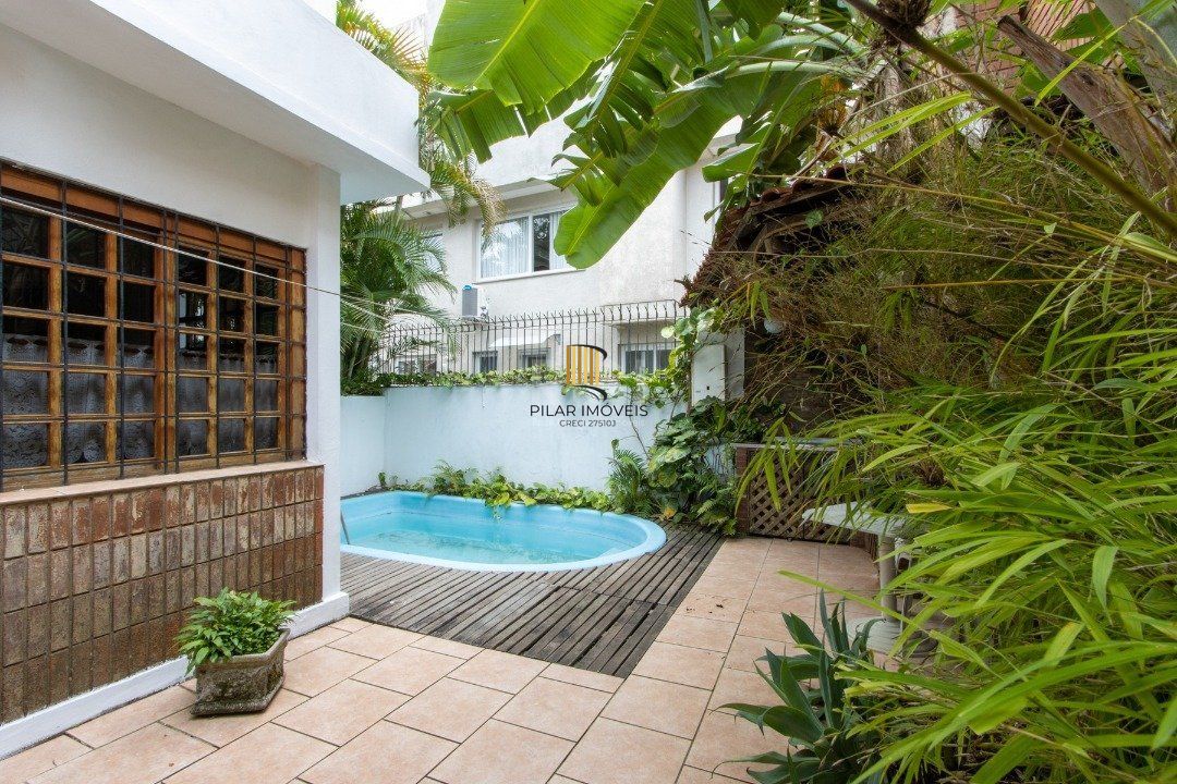 Casa 5 Dormitório(s) Bairro Tristeza
