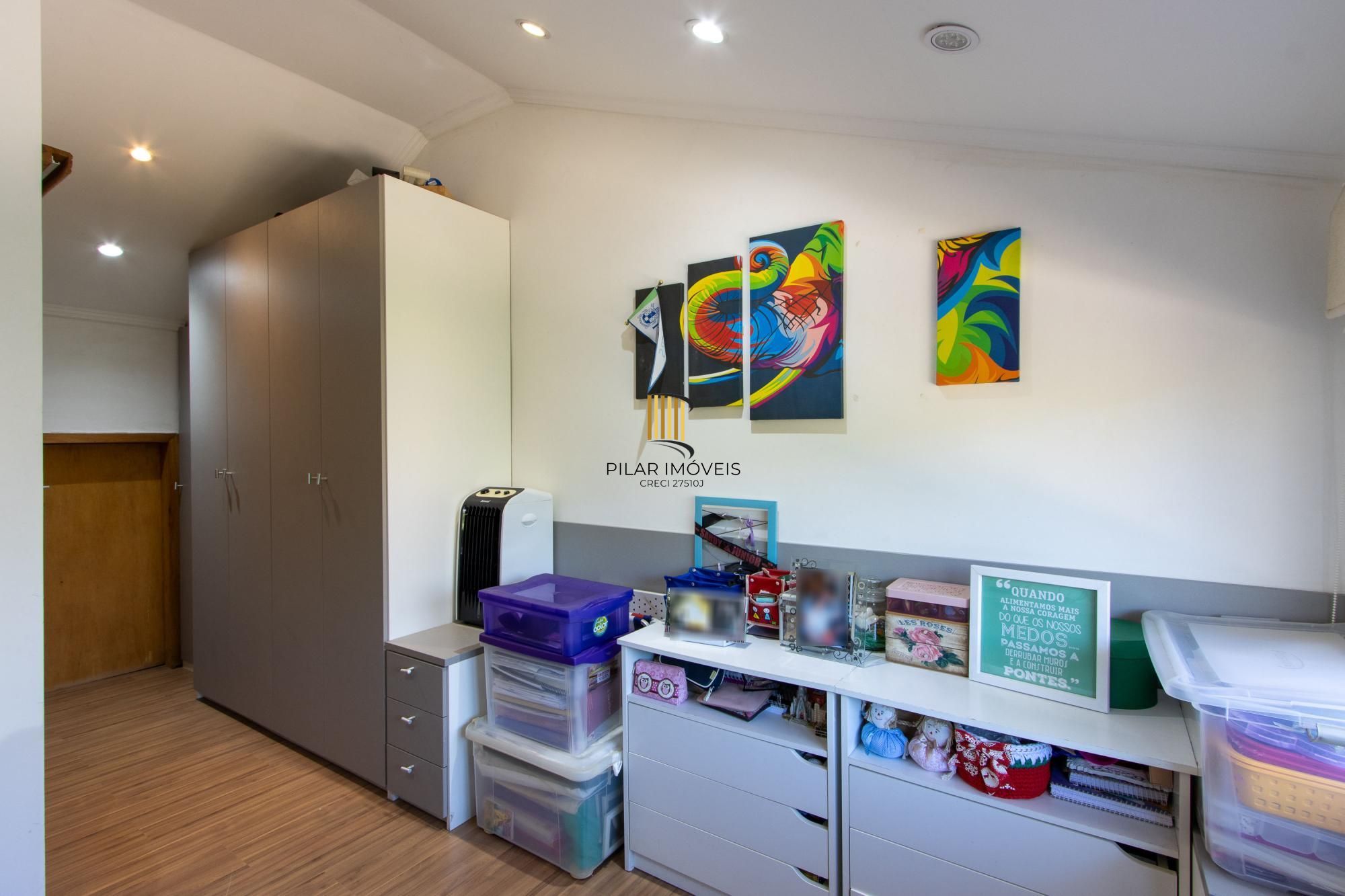 Casa em condomínio no bairro Aberta dos Morros