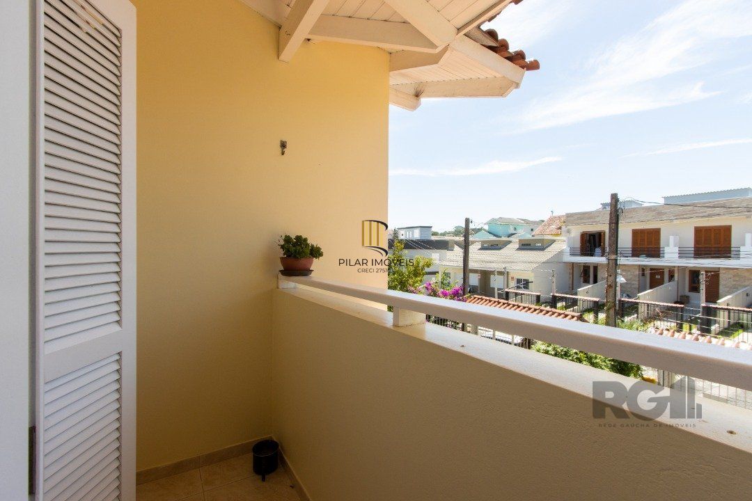 Casa 3 dormitórios no bairro Espírito Santo