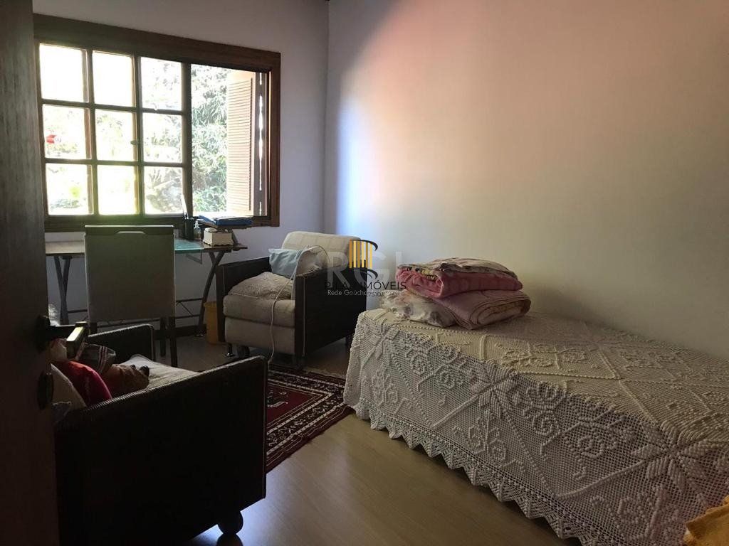 Casa Condominio para Venda - 216m², 3 dormitórios, sendo 1 suites, 2 vagas - Tristeza