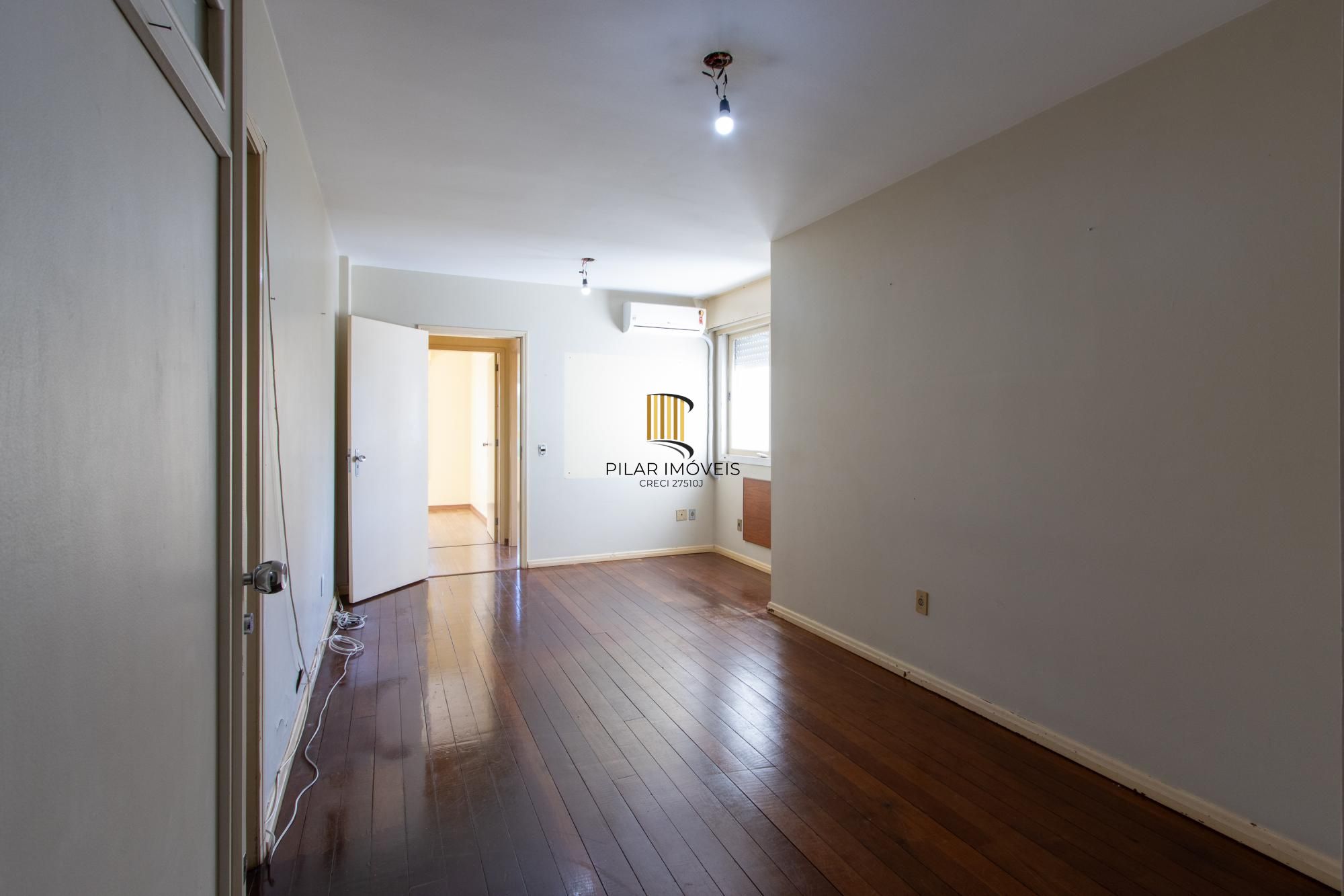 Apartamento de 2 dormitórios e uma vaga,  com infraestrutura