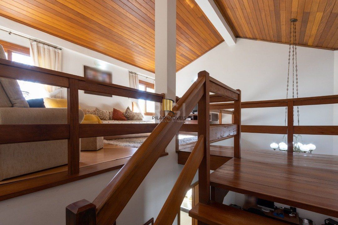 Casa de Condomínio 3 dormitórios no bairro Jardim Isabel