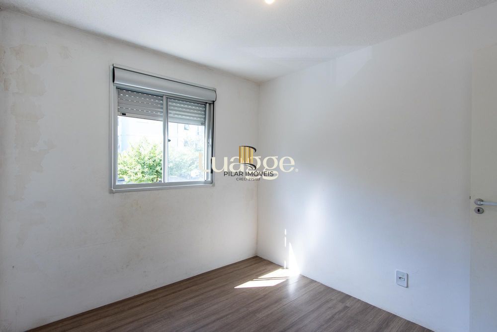 Apartamento 2 quartos, reformado, 1 vaga escriturada - Vila Nova