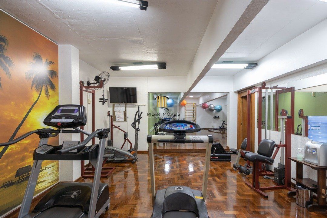 Cobertura para Venda - 302m², 4 dormitórios, sendo 1 suites, 3 vagas - Menino Deus