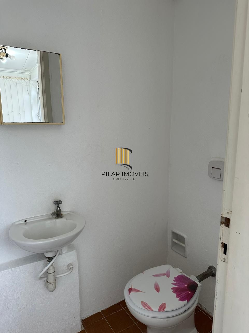 Apartamento 2 quartos bairro Cristal.
