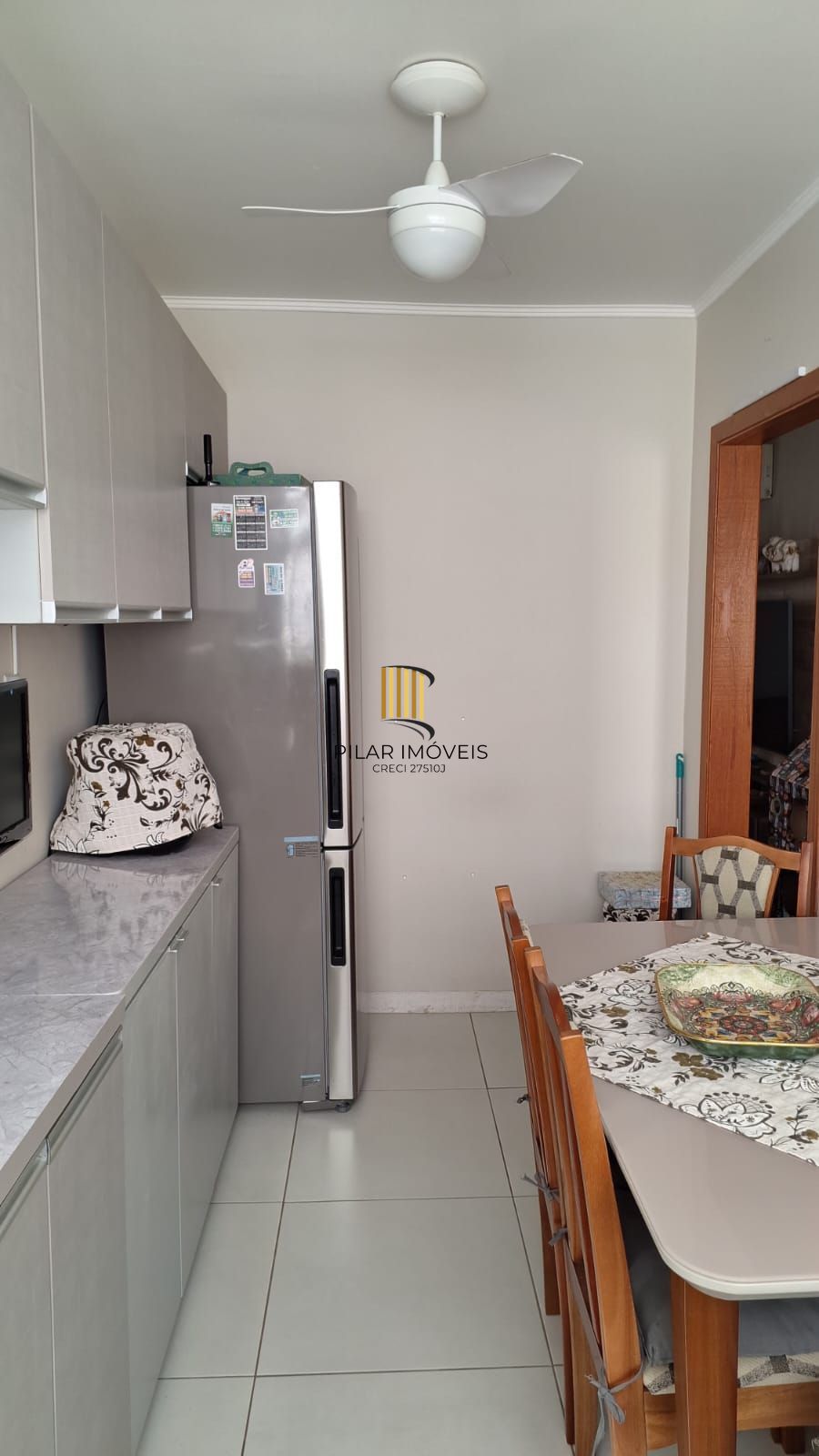 Apartamento  2 dormitórios,  garagem -  bairro Tristeza, Porto Alegre