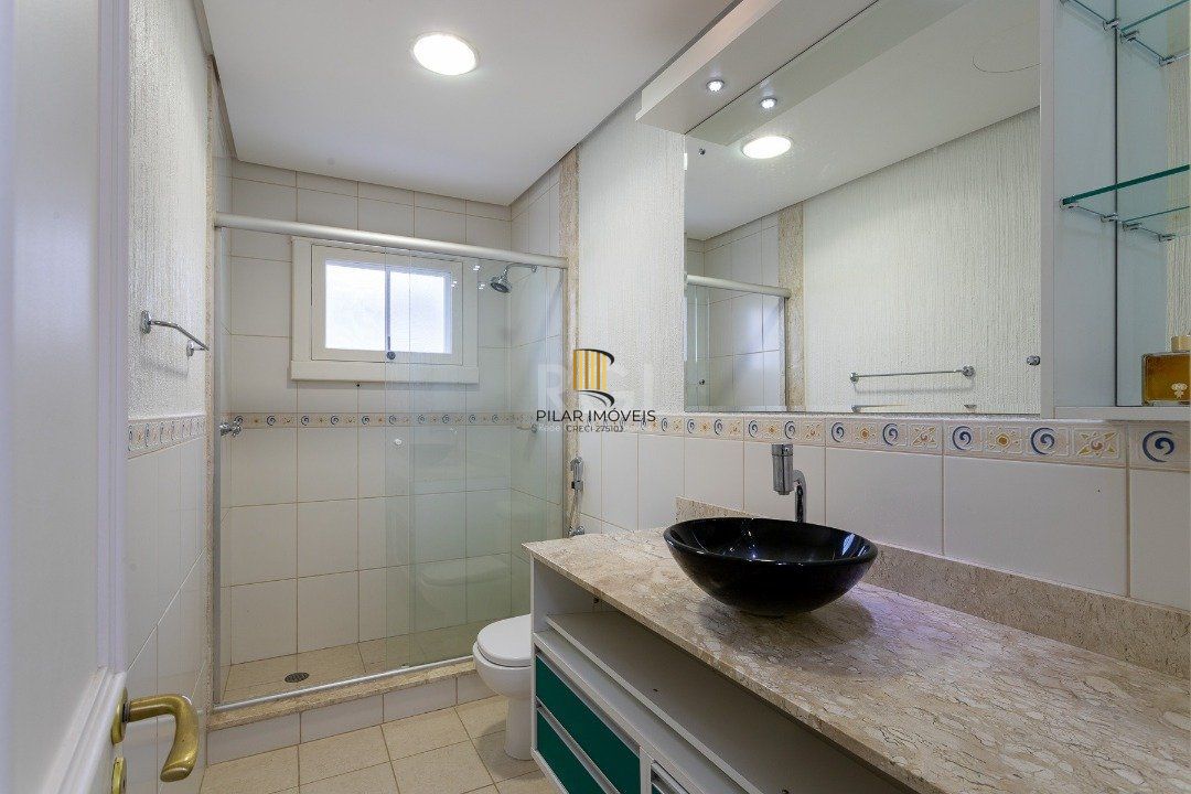 Casa Condominio para Venda - 348m², 3 dormitórios, sendo 1 suites, 2 vagas - Terra Ville
