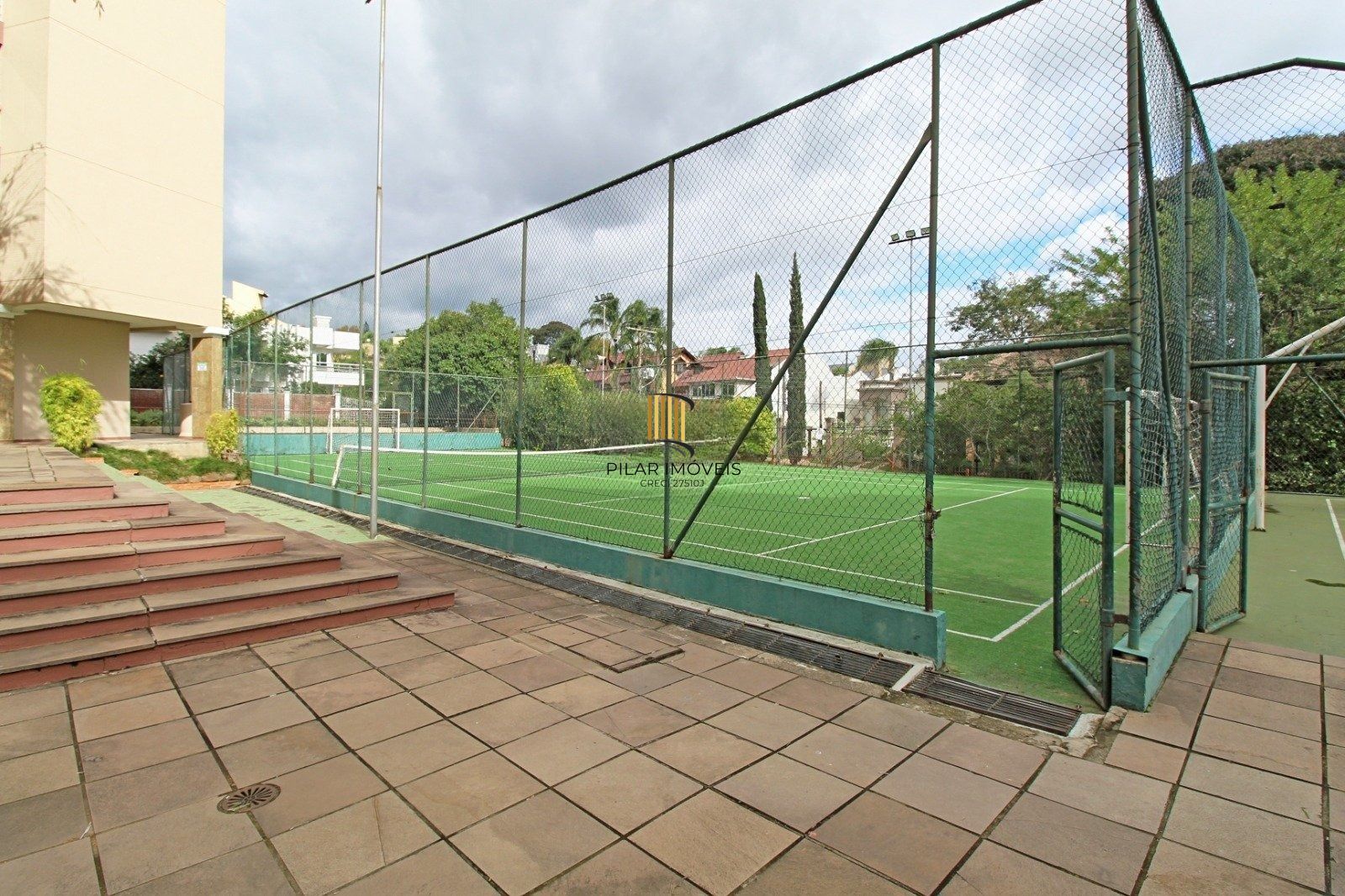 Apartamento de 2 dormitórios sendo 1 suíte e 1 vaga