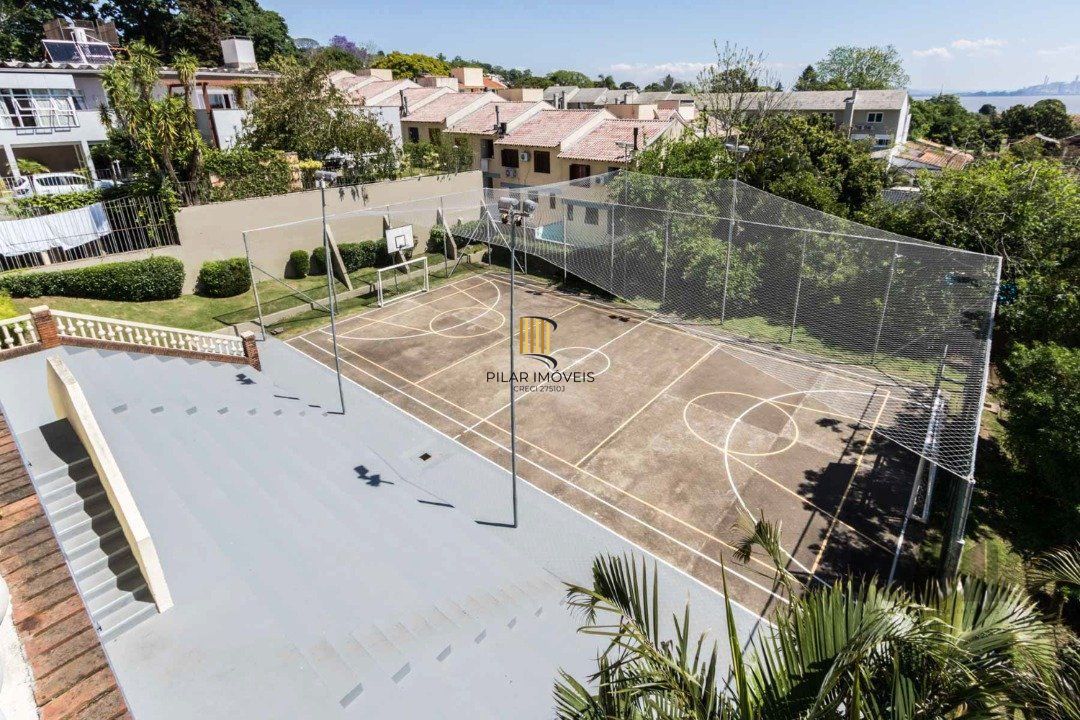 Apartamento de 3 dormitórios, sendo 1 suíte, 1 vaga de garagem, infra completa no bairro Tristeza