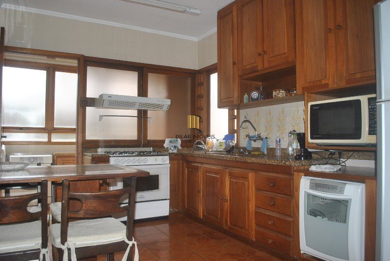 Casa Condominio para Venda - 550m², 4 dormitórios, sendo 4 suites, 2 vagas - Jardim do Sol