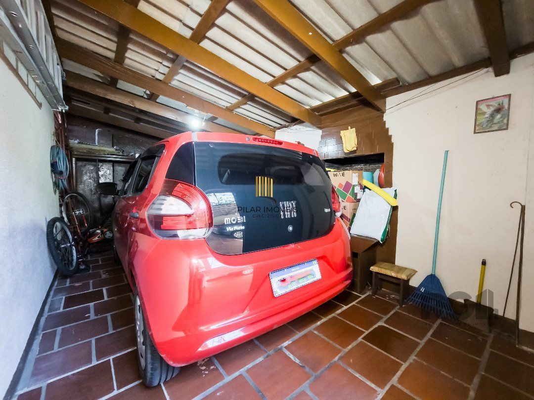 Casa 4 dormitórios no bairro Tristeza