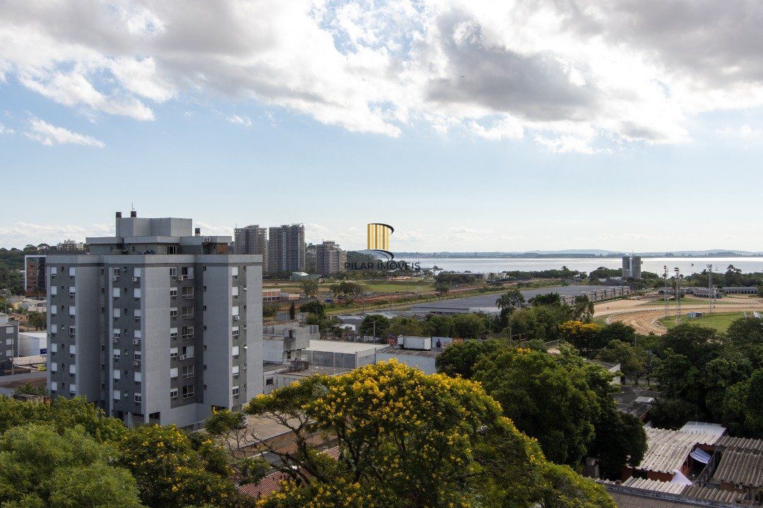 Apartamento 3 quartos, 2 banheiros, 1 vaga, condomínio com infra - Bairro Cristal