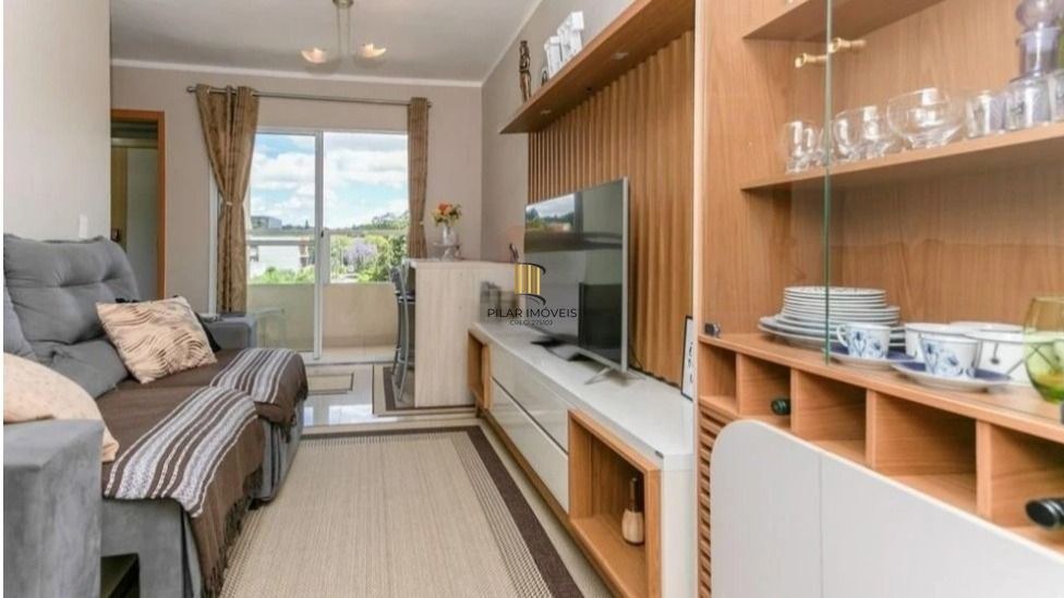 Apartamento com 2 quartos na Protásio Alves