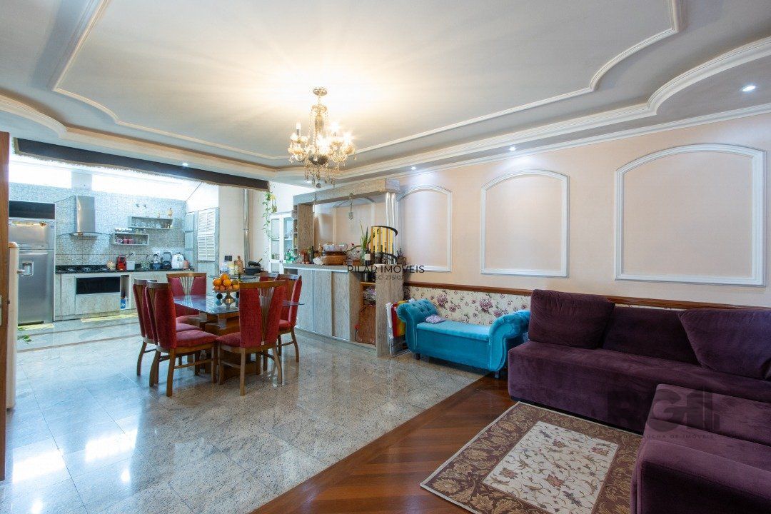 Casa para Venda - 238.68m², 4 dormitórios, sendo 1 suites, 4 vagas - Ipanema
