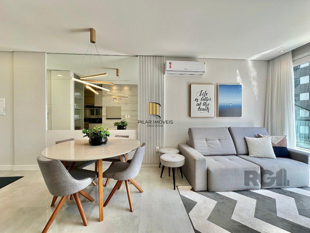 APARTAMENTO  À VENDA  COM TERRAÇO