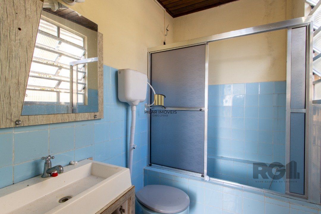 Casa em condomínio aberto, 3 quartos, edicula com 1 quarto - Bairro Santa Tereza