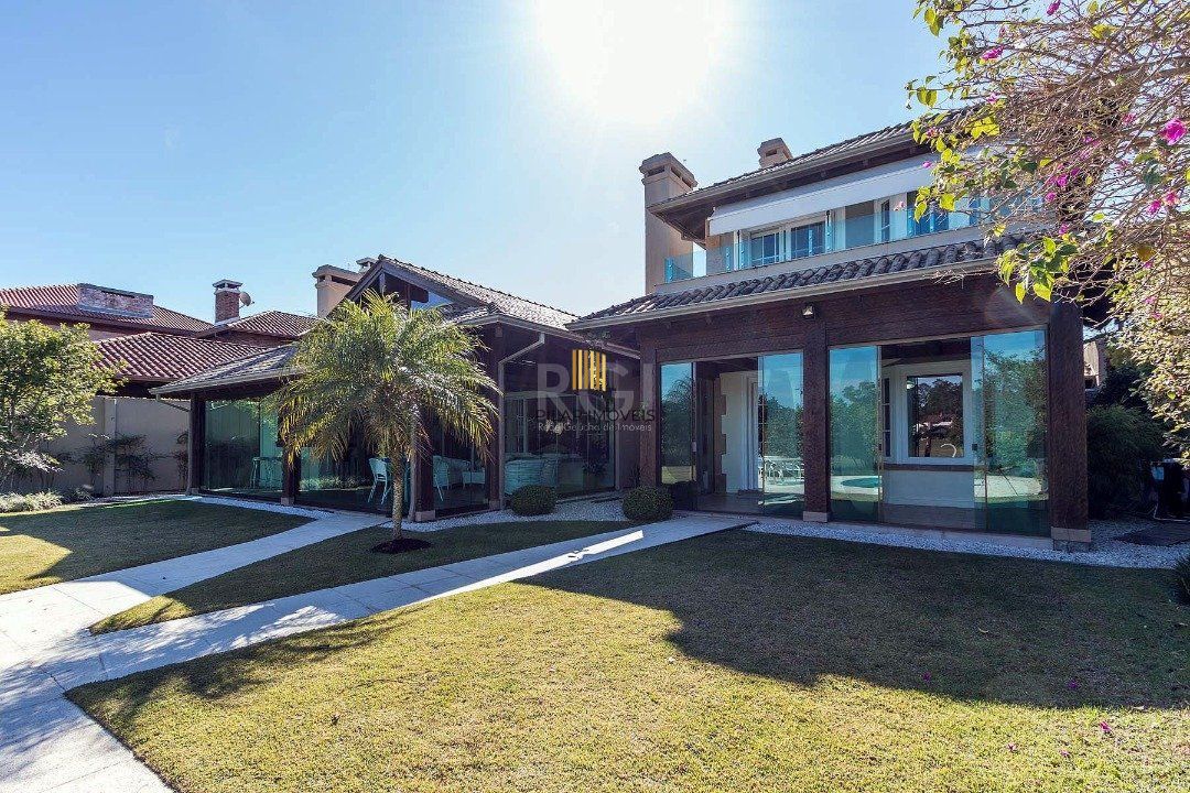 Casa Condominio para Venda - 449.25m², 3 dormitórios, sendo 3 suites, 3 vagas - Terra Ville