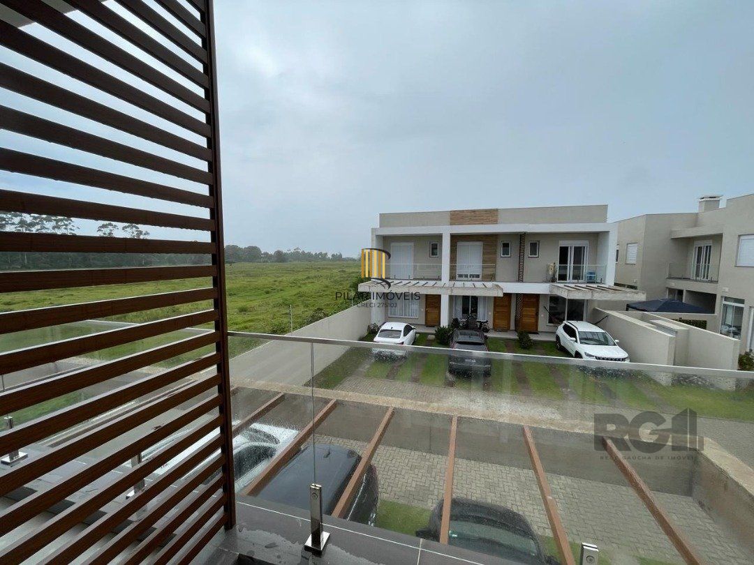 Casa de Condomínio 2 dormitórios no bairro Zona Nova