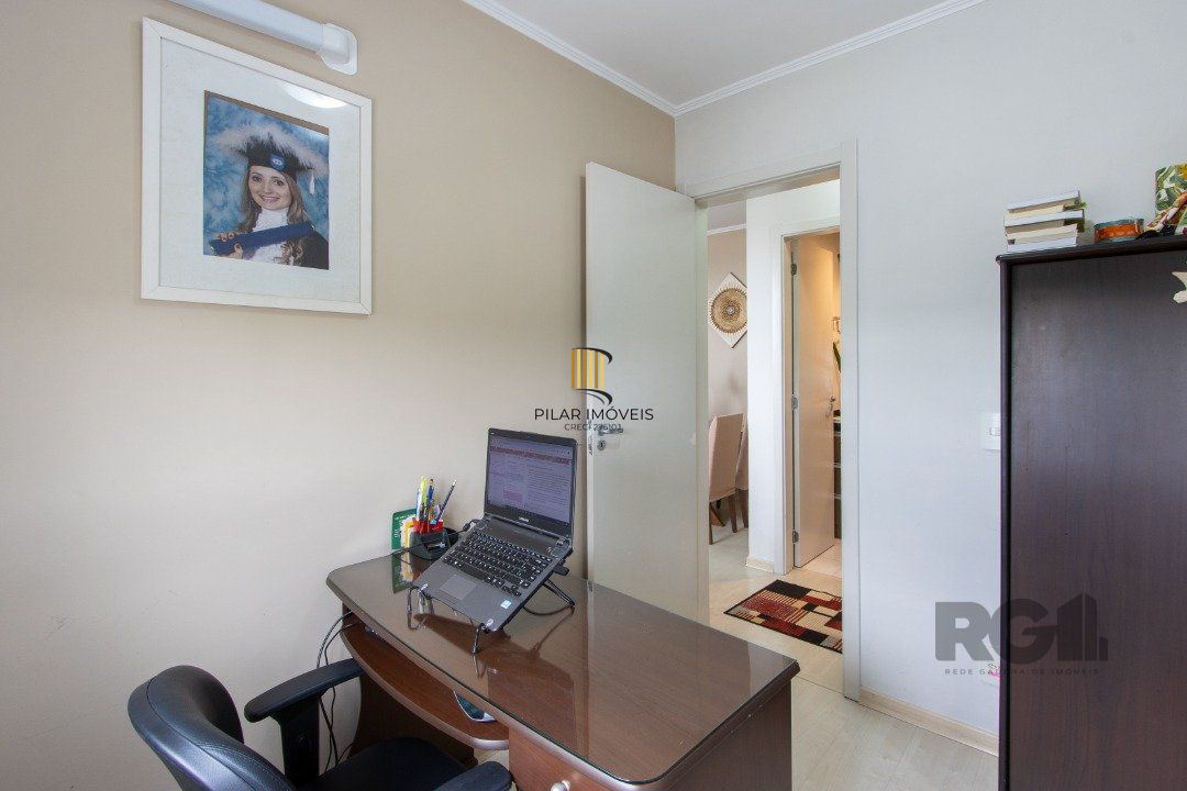 Apartamento 2 quartos, 1 vaga escritura, elevador - Bairro Cristal
