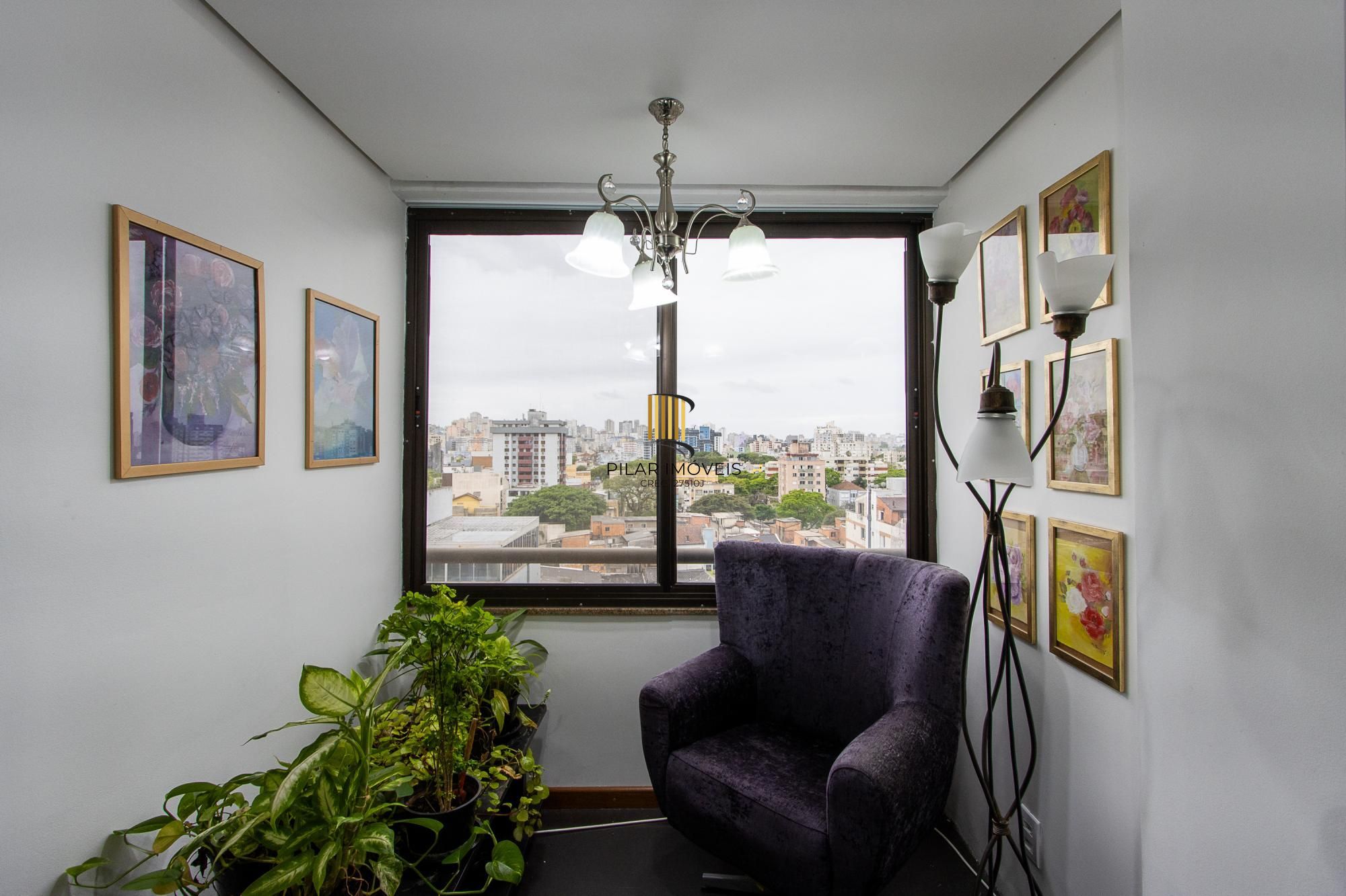 Cobertura no Menino Deus com vista espetacular