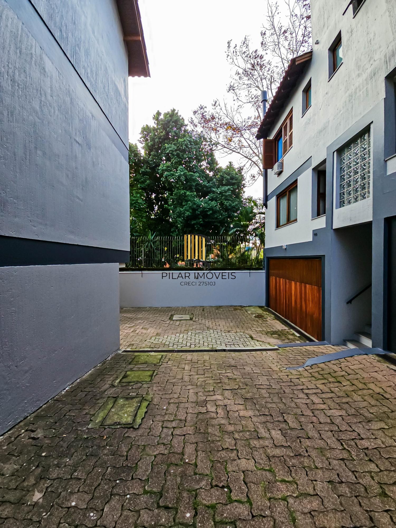Casa de Condomínio 3 dormitórios no bairro Tristeza