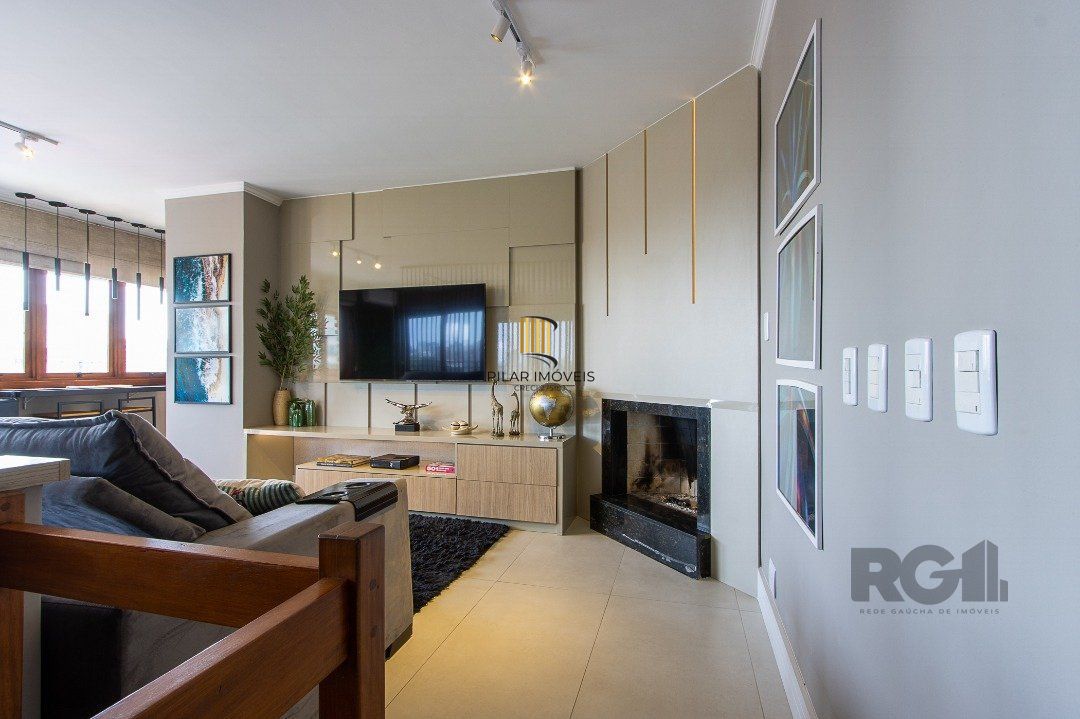Cobertura para Venda - 209m², 3 dormitórios, sendo 1 suites, 2 vagas - Bela Vista
