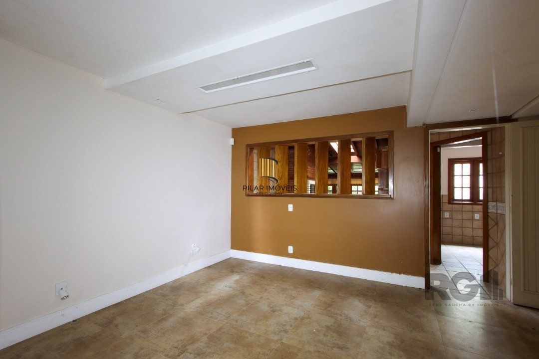 Casa de 3 dormitórios no Jardim Isabel com vista para o Guaíba.