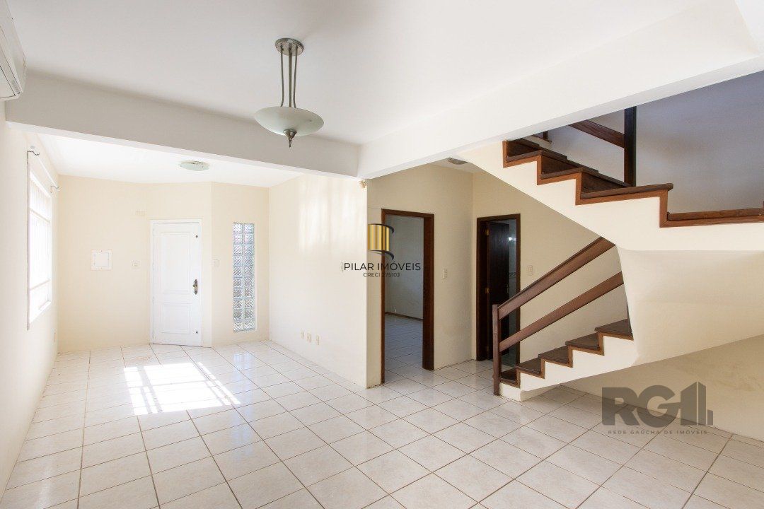 Casa 4 dormitórios no bairro Tristeza