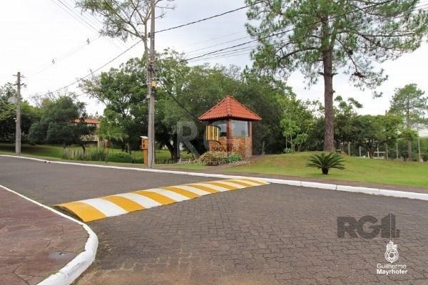 Casa de Condomínio 3 dormitórios no bairro Hípica