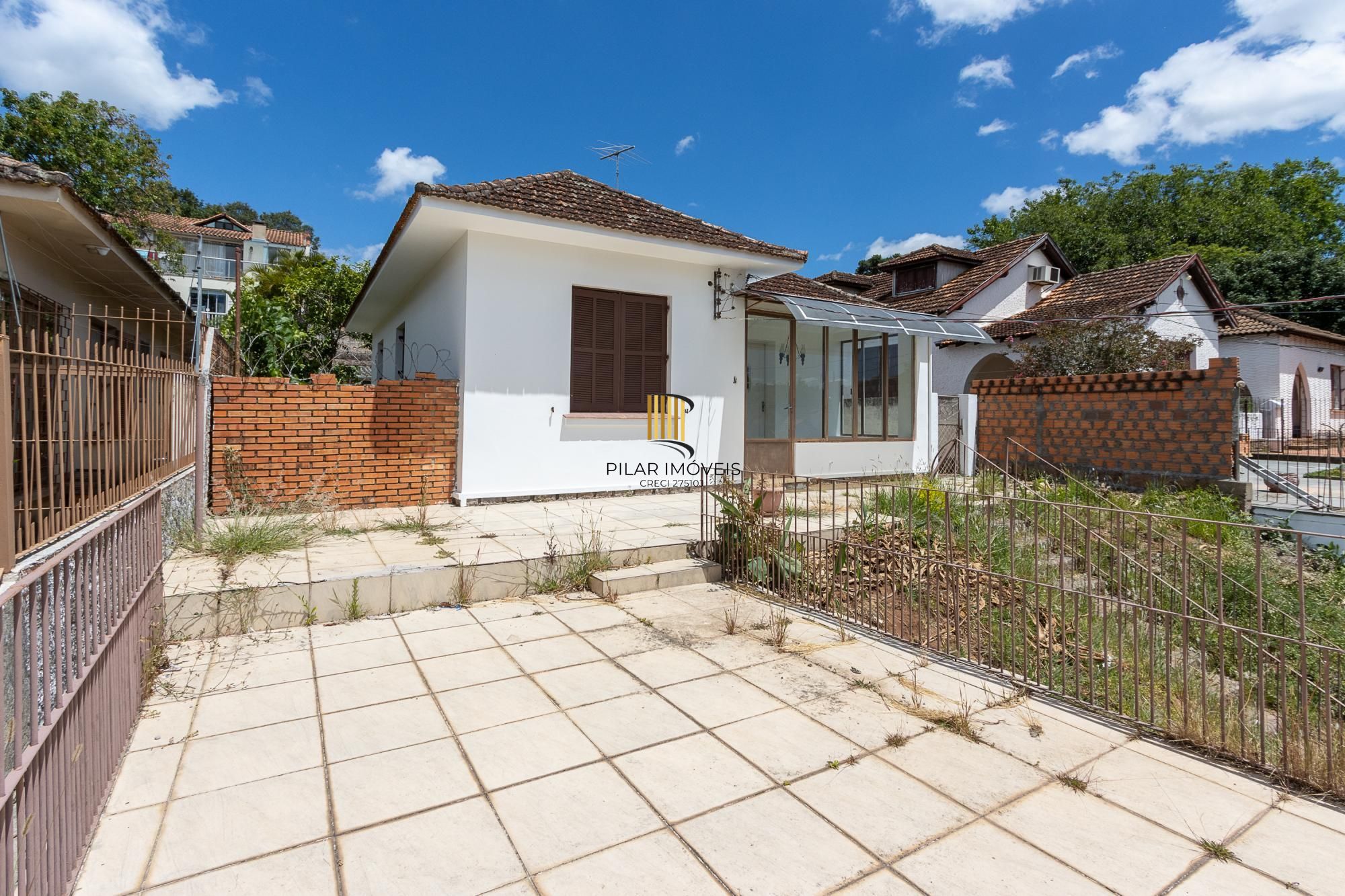 CASA 2 DORMITÓRIOS  NO SANTA TEREZA