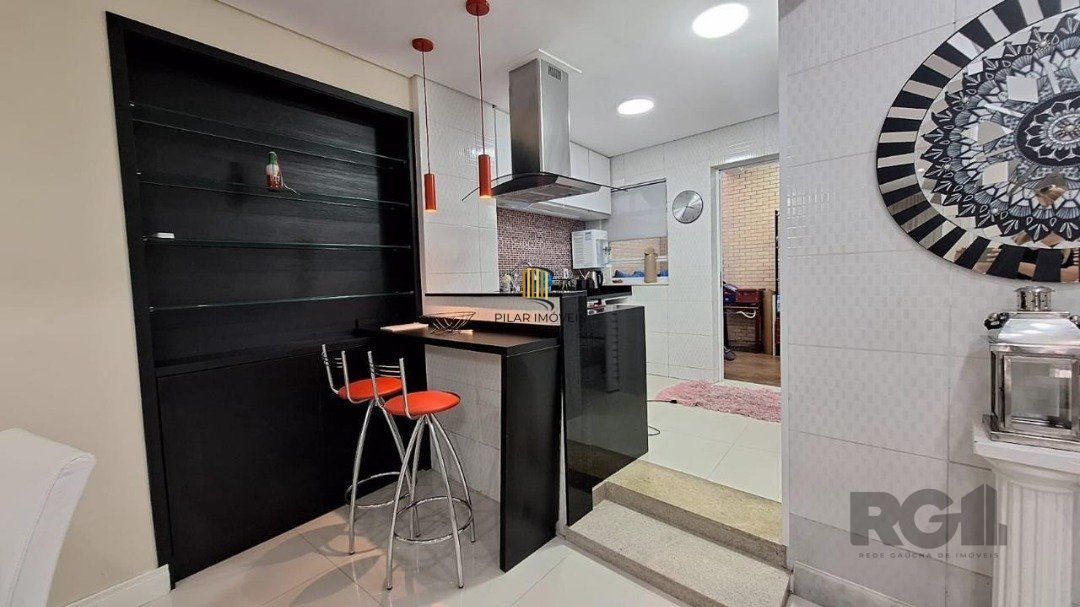 Sobrado comercial ou residencial, mobiliado, no Centro Histórico, com 2 quartos