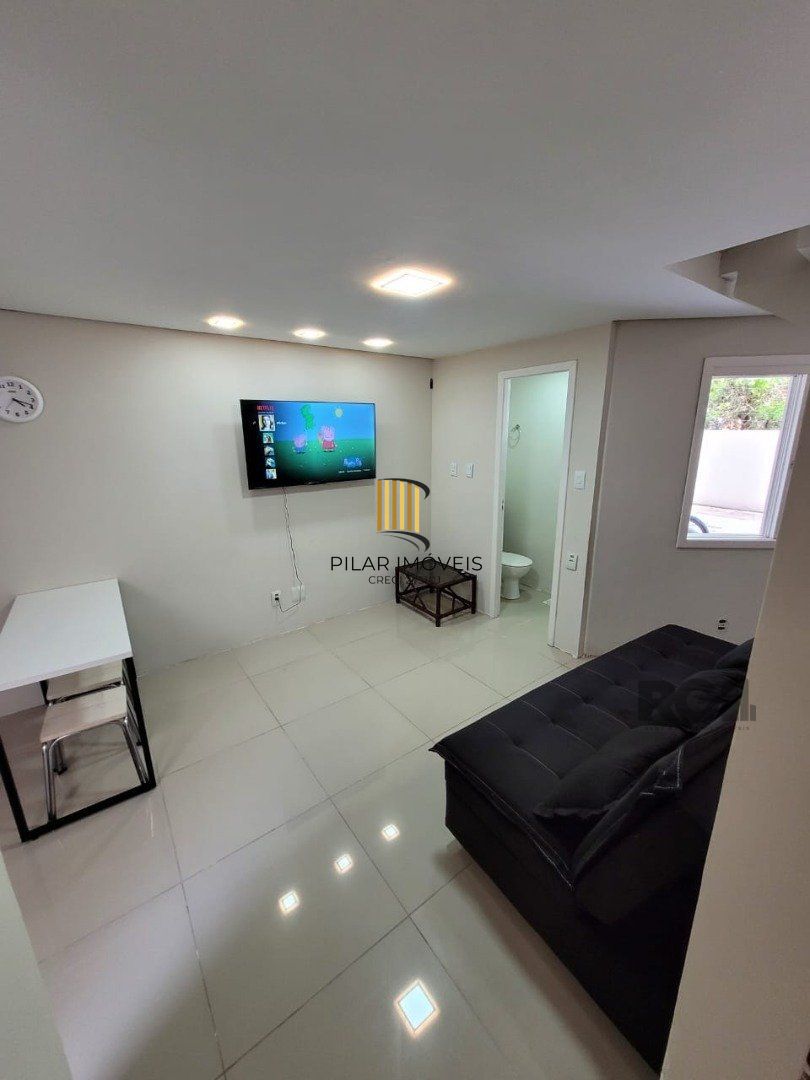 Duplex Moderno e Completo a 600m da Praia