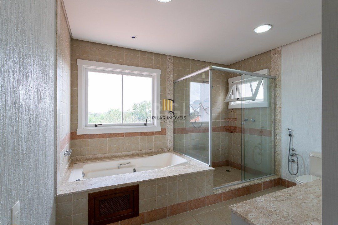 Casa Condominio para Venda - 348m², 3 dormitórios, sendo 1 suites, 2 vagas - Terra Ville