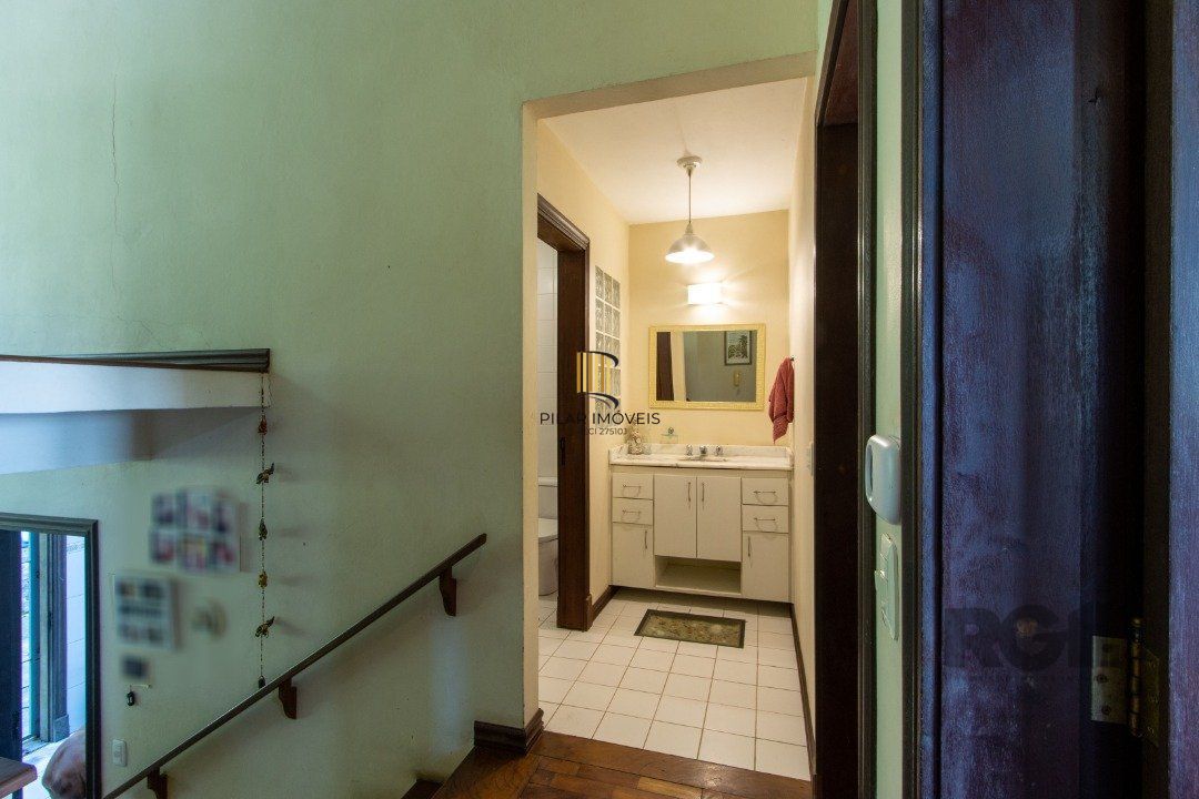 Casa para Venda - 323.49m², 4 dormitórios, sendo 1 suites, 5 vagas - Ipanema