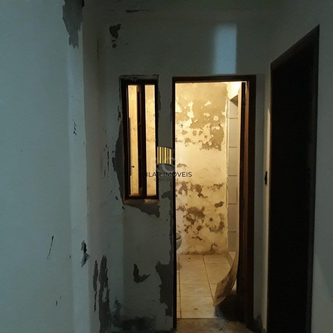 Casa 3 dormitórios no bairro Martinica