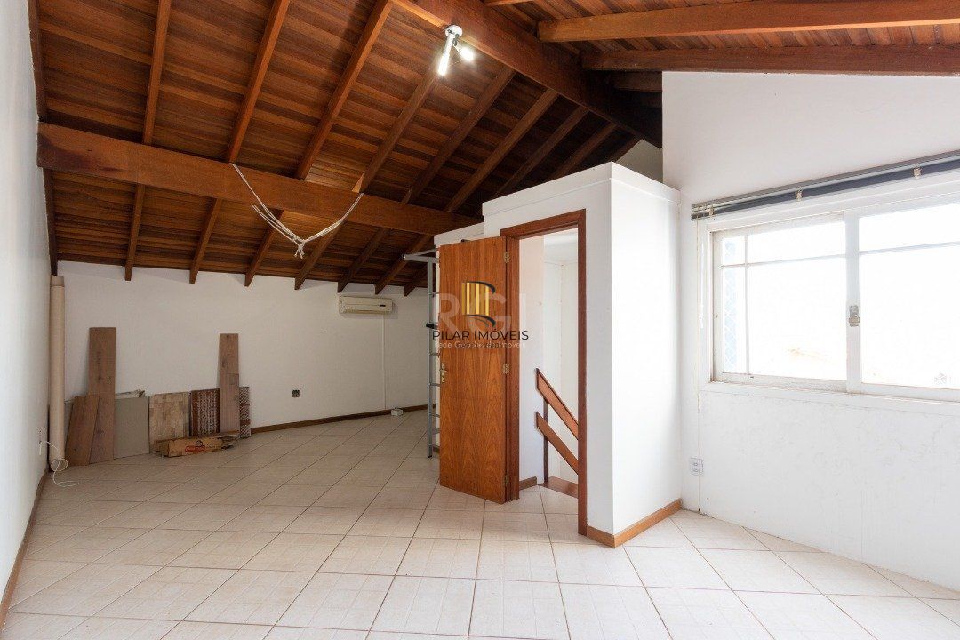 Casa para Venda - 205.81m², 3 dormitórios, sendo 1 suites, 2 vagas - Ipanema