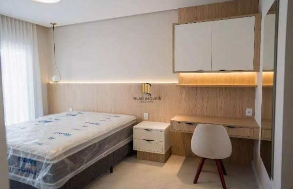 Casa de Condomínio 4 dormitórios no bairro São Vicente