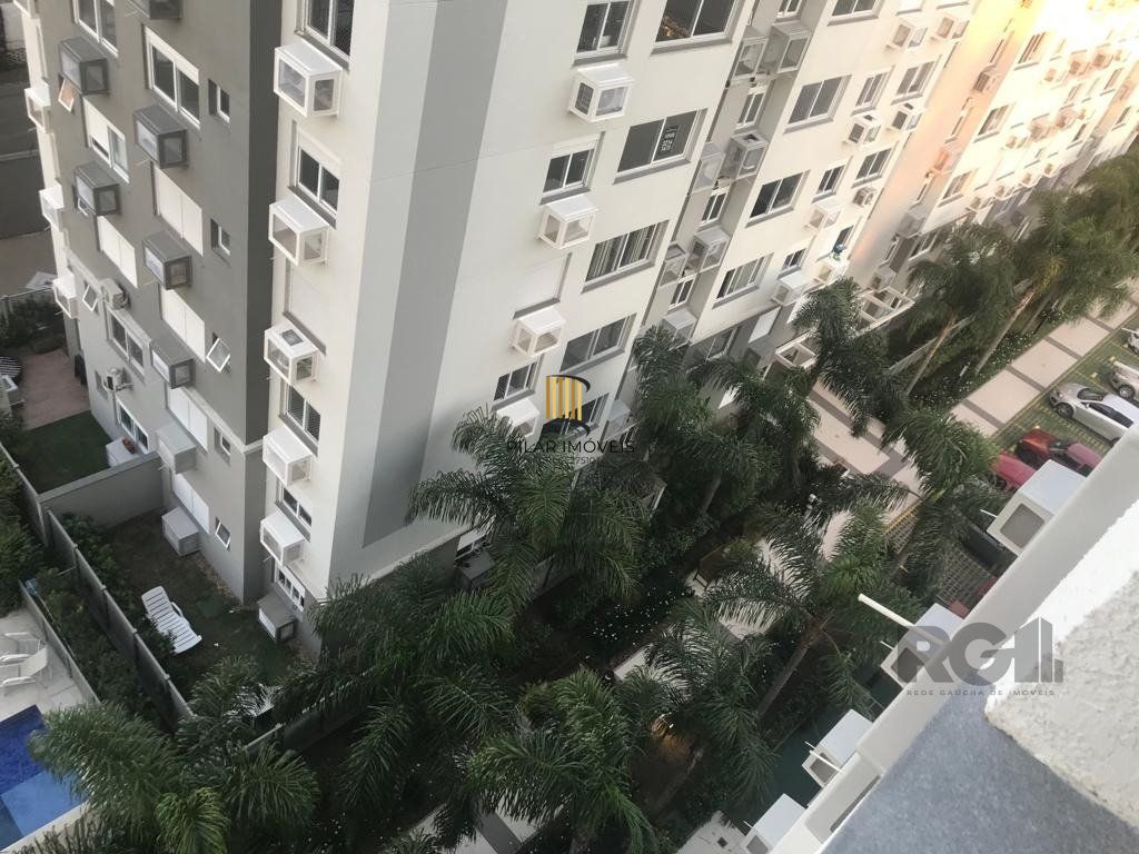 Apartamento 2 dormitórios no bairro Glória