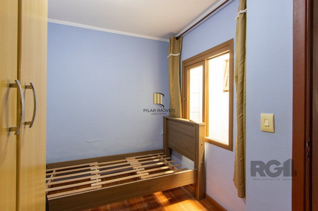 Casa 4 dormitórios no bairro Hípica