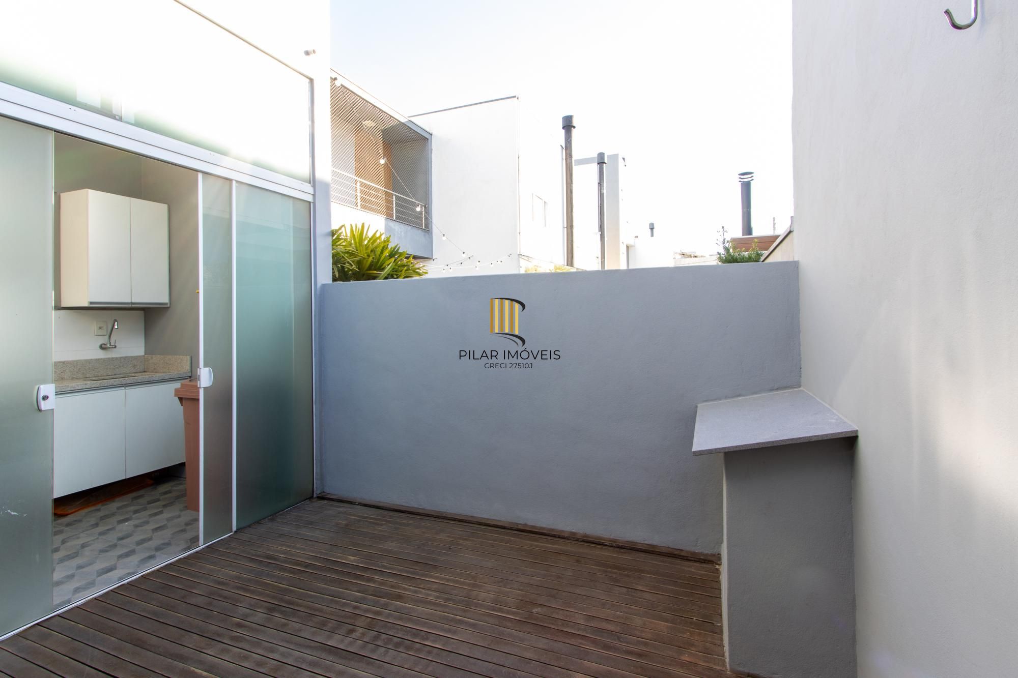 Casa em condomínio