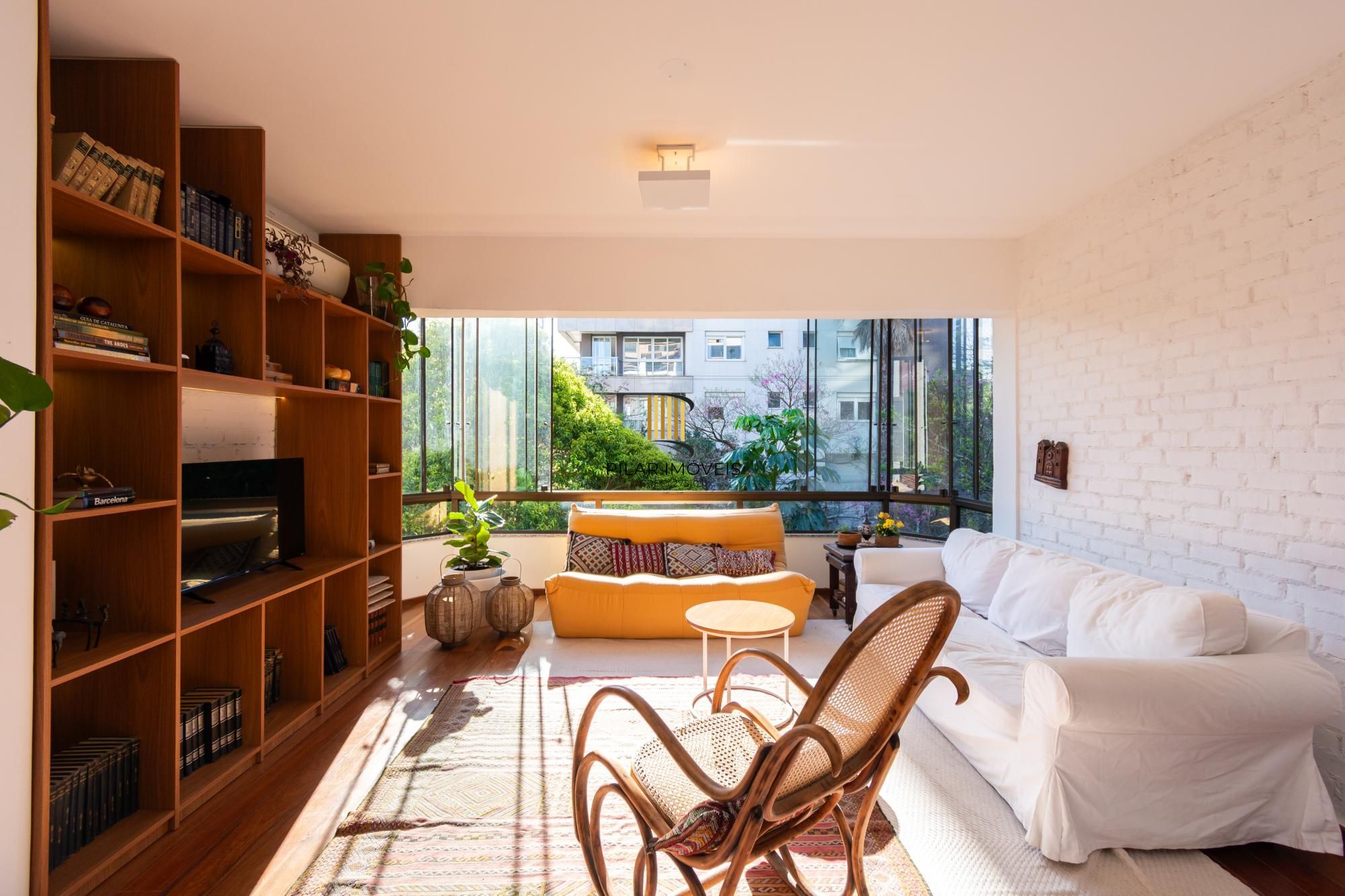 Apartamento com 3 Quartos à venda, 122m² - Petrópolis