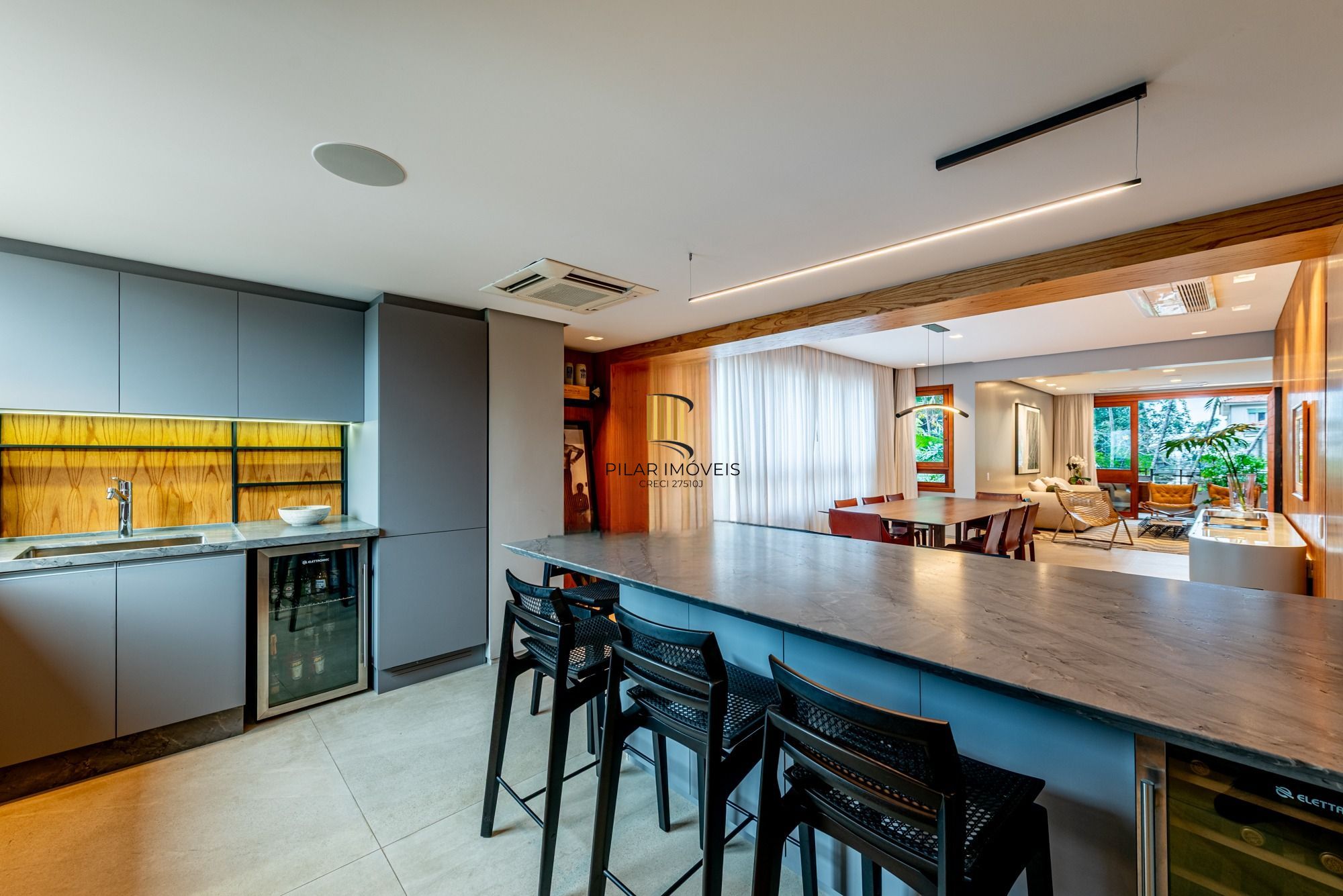 Apartamento 3 dormitórios à venda no Moinhos
