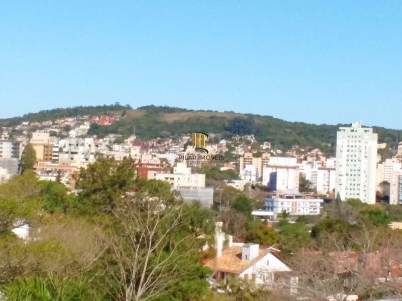 Casa para Venda - 350m², 3 dormitórios, 4 vagas - Vila Assunção